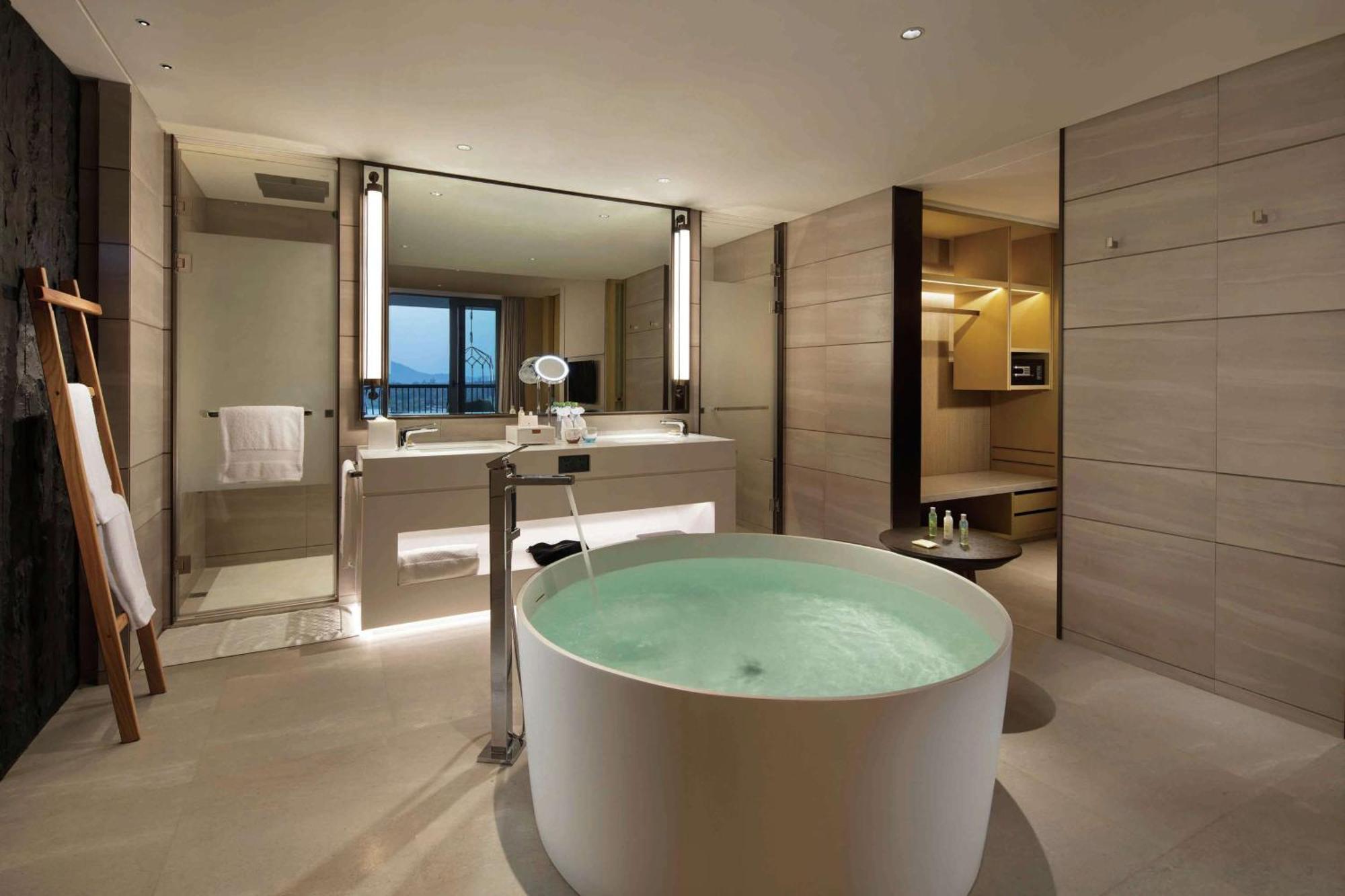 Doubletree Resort By Hilton Hainan - Xinglong Lakeside Wanning Extérieur photo